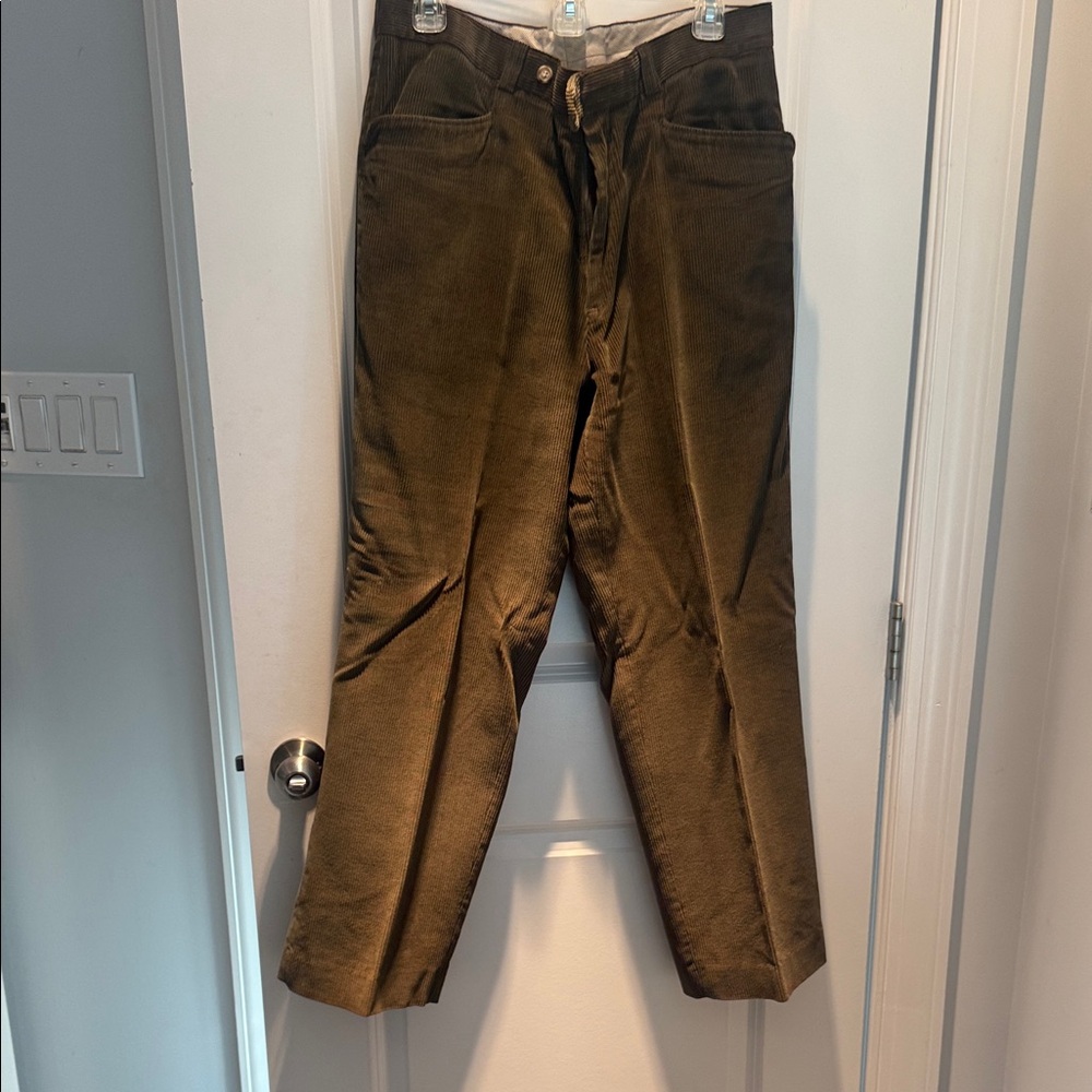 Men's Classic Corduroy Pants in Olive Brown